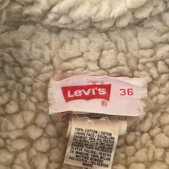 COPY - Vintage Levi’s Orange Tab Sherpa Lined Jean Jacket - Picture 3 of 4